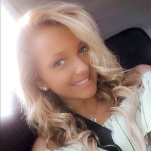 Meet your Posher, Madilyn